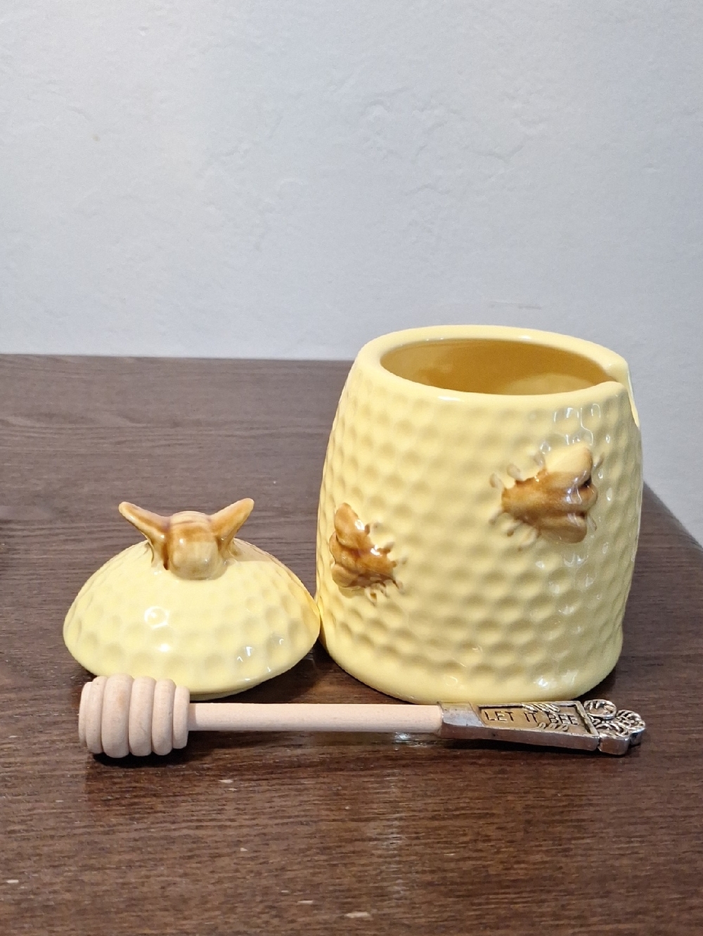 Creative Co-Op Yellow Beehive Ceramic Honey Jar with Wooden Dipper 6"x4" - Picture 2 of 5